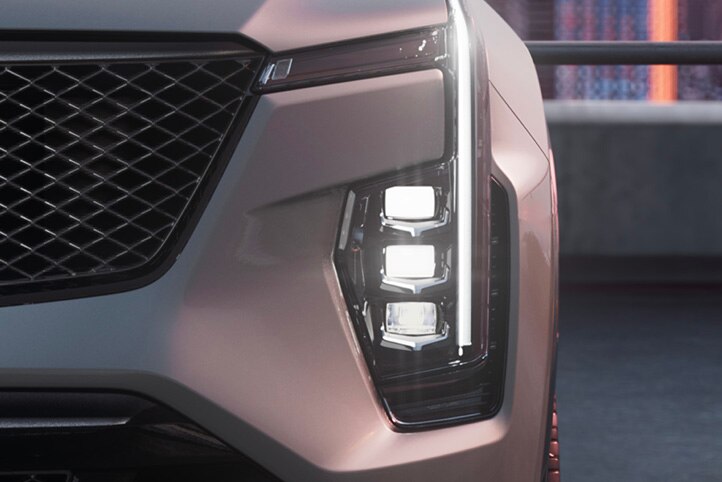 Faros adaptativos con tecnología Intellibeam en tu camioneta compacta de lujo, Cadillac XT4 2025