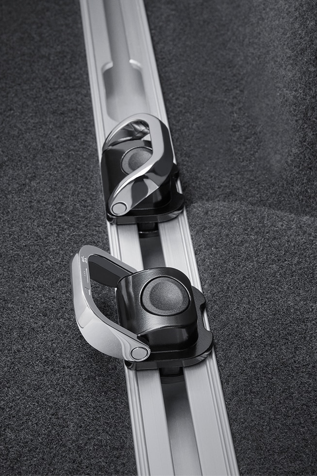 Deslizadores de carga con argolla de amarre para tu nueva SUV de lujo, Cadillac XT5 2025