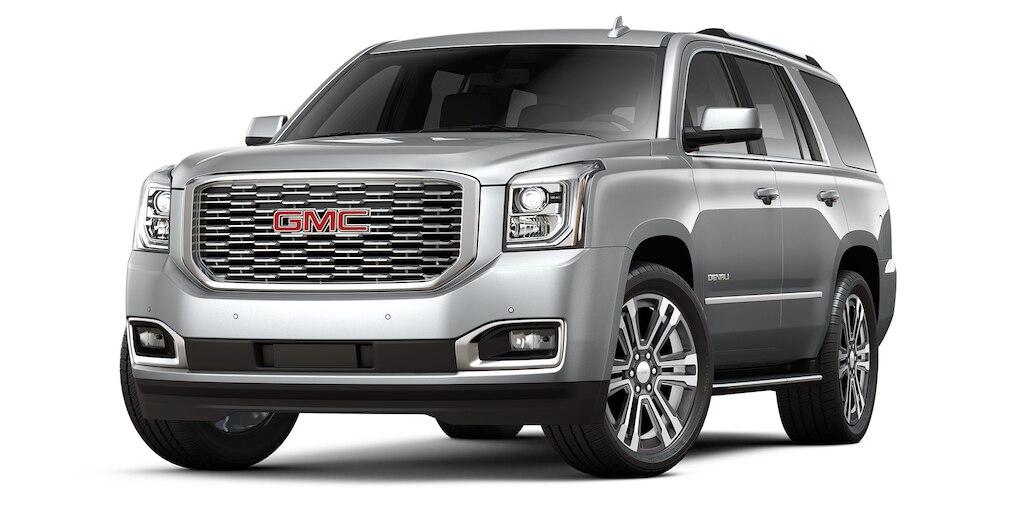 Yukon Denali 2020 en color plata brillante